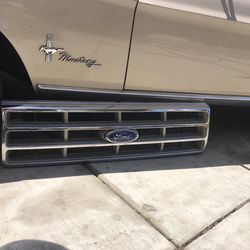 Ford Grill