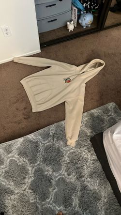 men’s medium riot society hoodie tan color