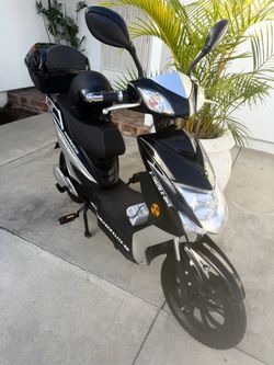 EXTREME CABO CRUISER ELITE 48  E-BIKE ( Like Brand New)