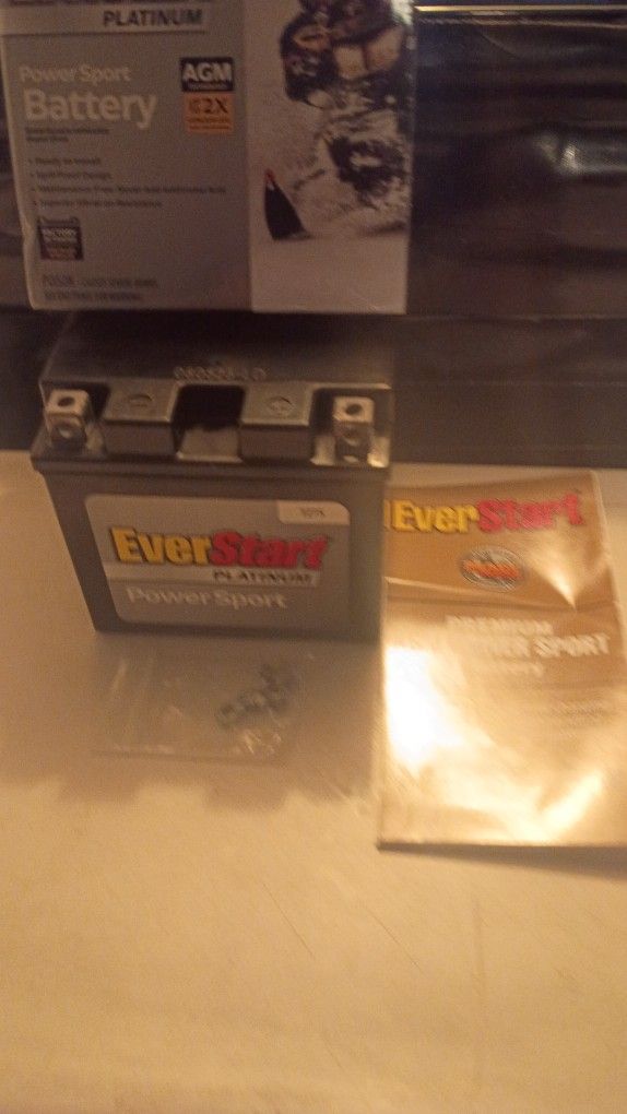 BRAND NEW MOTORCYCLE BATTERY AMG PLATINUM FREE DELIVERY