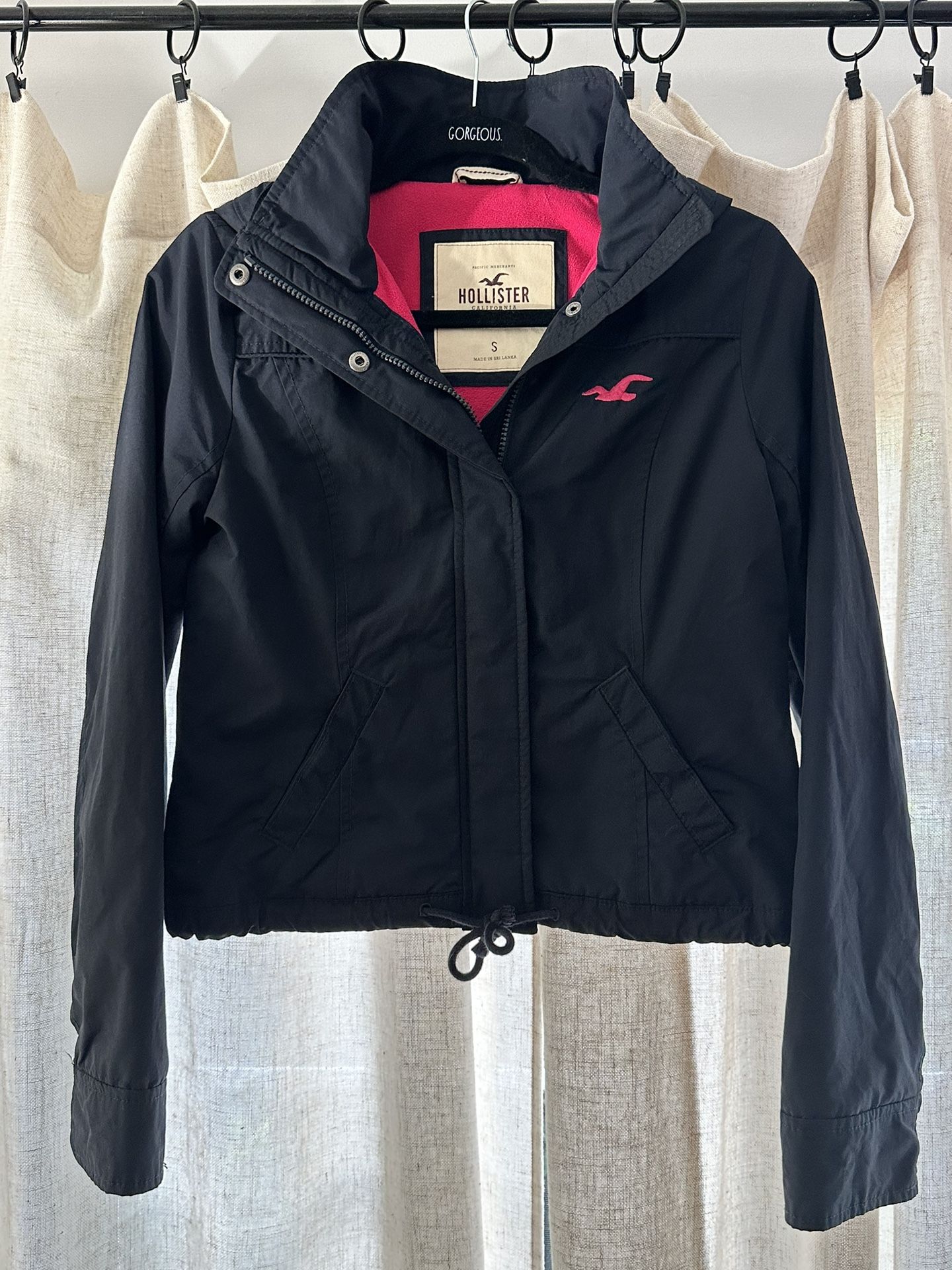 Hollister Fleeced Navy Blue Pink Jacket Size Small