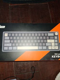 ROYAL KLUDGE GAMING KEYBOARD