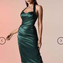 Bella Barnett Dress Size L