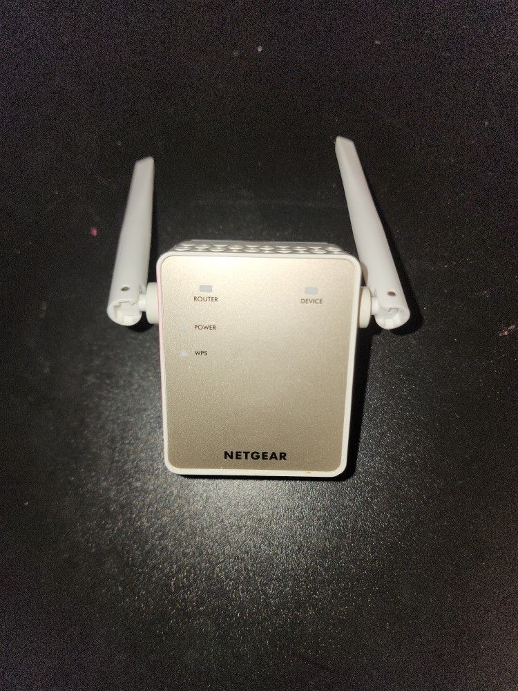 NETGEAE AC1200 wiFi Range Extender (X6120)