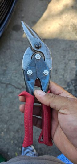 Snips tool