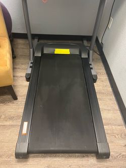 Treadmill desk