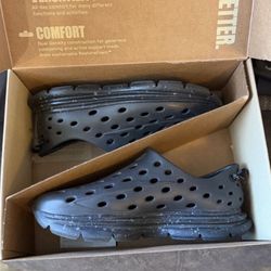 Kane Footwear, Size 8