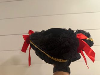Pirate hat