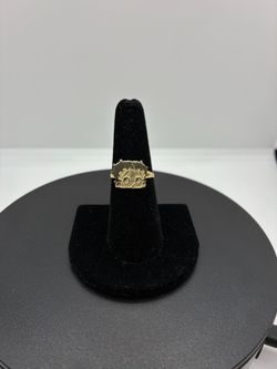 BRAND NEW 10KY Betty Ring