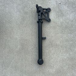 GM Genuine Part Auxiliary Tailgate Step Handle