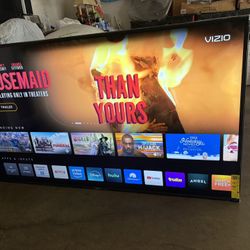 Vizio Smart TV 70”