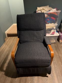 Like New Rocking Chair