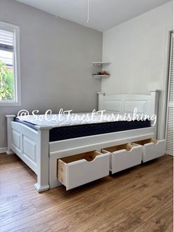 New Full Bed And Mattress With Drawers