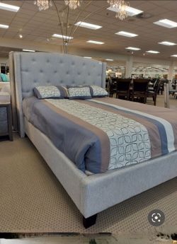 Queen size bed