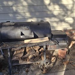 Offset Smoker OKLAHOMA JOE Longhorn WITH COVER