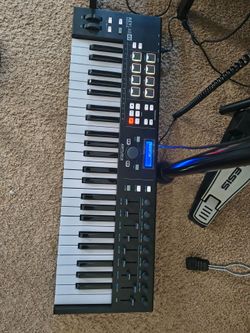 Arturia Keylab Essential 49 MIDI Keyboard