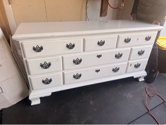 Dresser $100