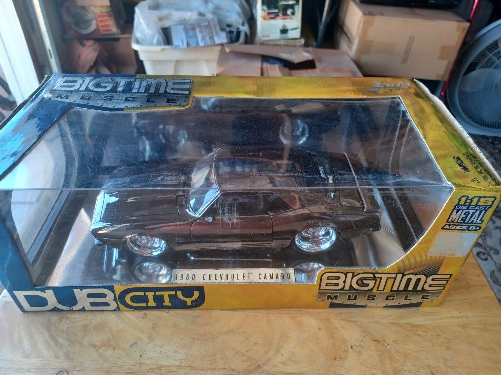 BIGTIME MUSCLE 1968 CHEVROLET CAMARO JADA TOYS 1968 CAMARO,1;18