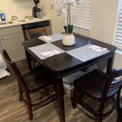 Dark Brown Wooden Table And Chairs 
