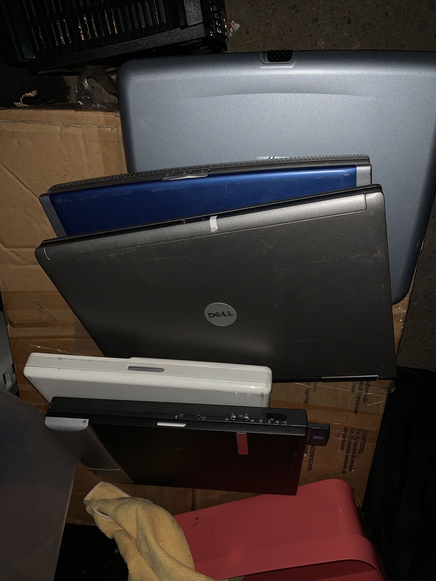 Lot 5 laptops dell apple compaq hp