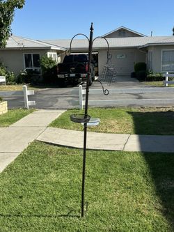 Metal Bird Feeder Shepherd hook