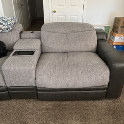 Couch/Recliner!