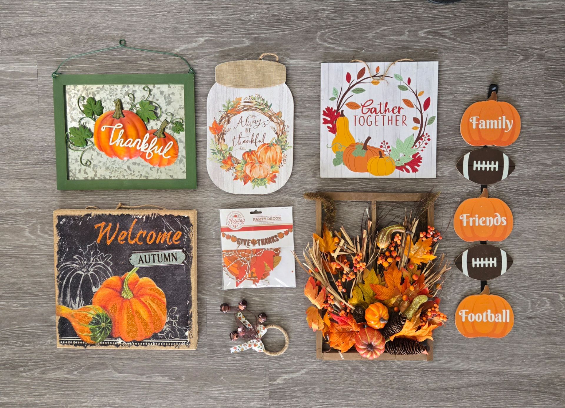 Thanksgiving decor