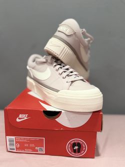Nike Court Legacy Lift Platform Shoes – Women’s Size 9 – Brand New
