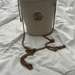 Gucci Bucket Bag 