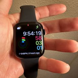 Apple Watch Series 8 45MM
