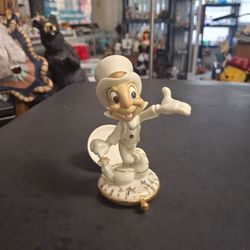 Lenox Disney Showcase Collection Fine Porcelain 5.25" Figurine Accented W/24K Gold - Jiminy Cricket In His Classic Pose From Pinocchio