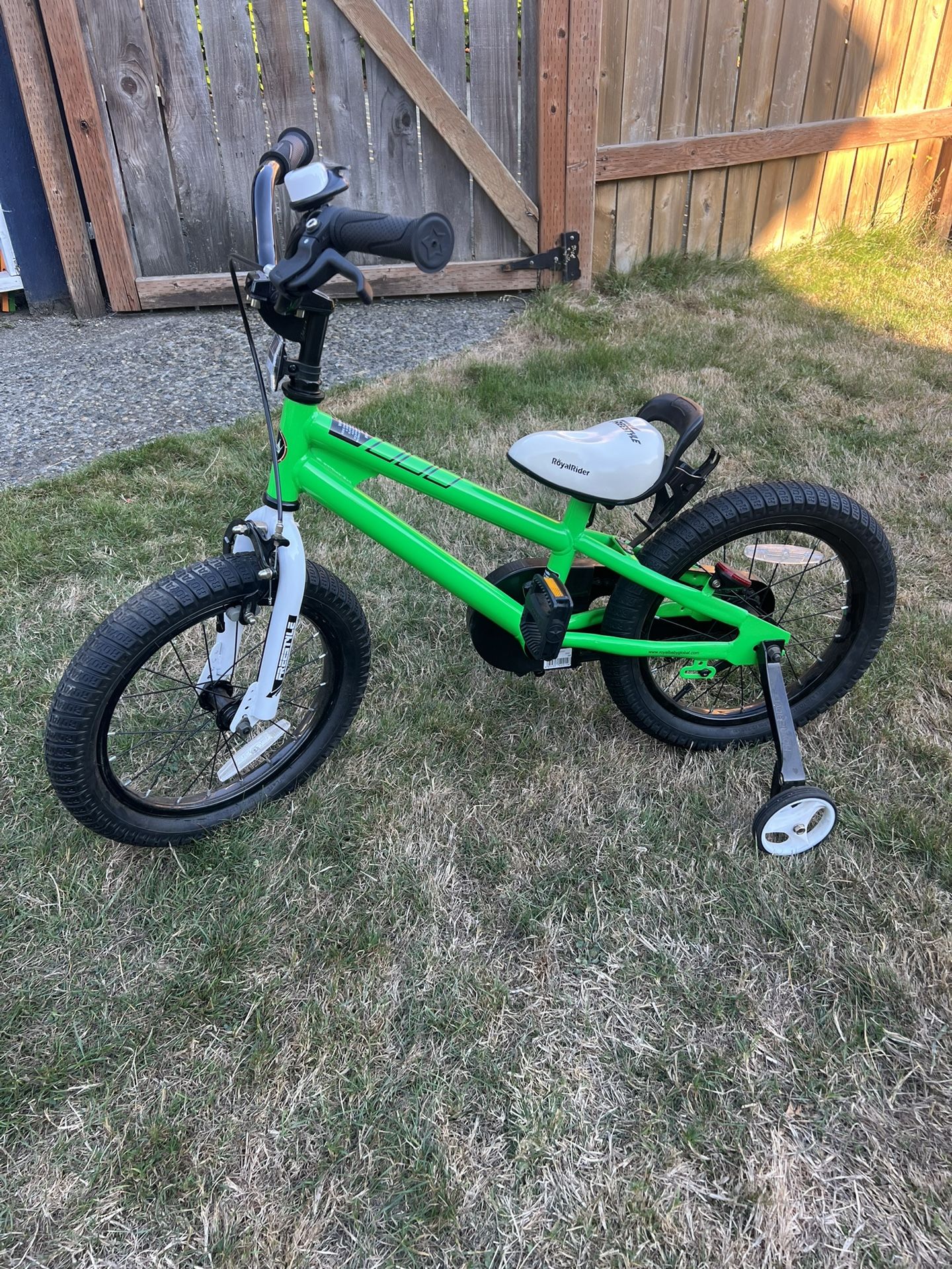 Kids easy freestyle 16 in training bike
