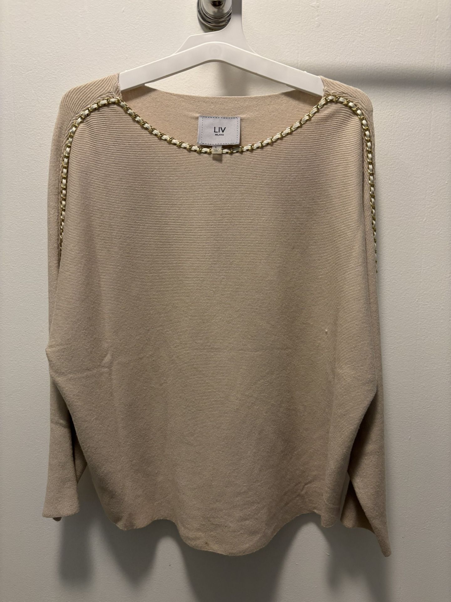 LIV Beige Sweatshirt