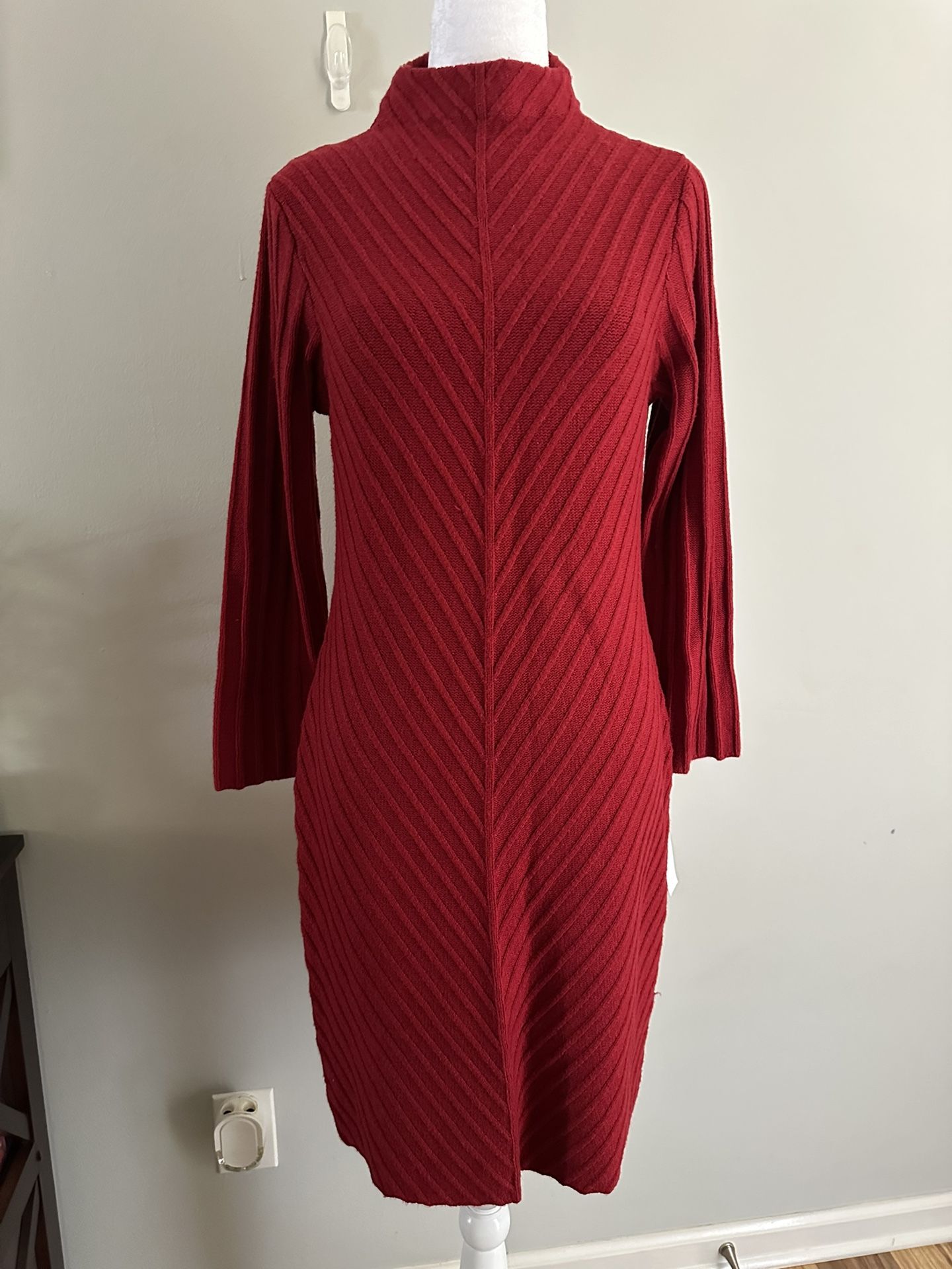 NWT Studio One New York Holiday Red Sweater Midi Dress Long Sleeve Size Medium