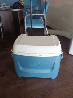 Igloo cooler