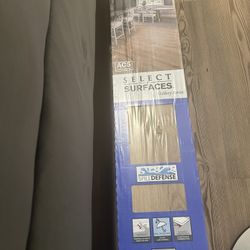 Laminate Flooring 