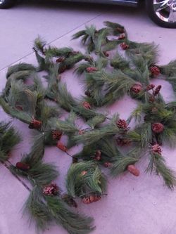 8 Strands Nonlit Garland