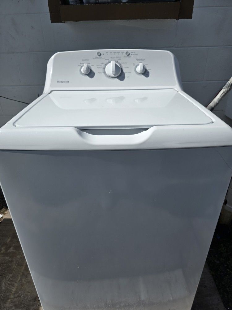 HOTPOINT WASHER MACHINE WORKS PERFECTLY