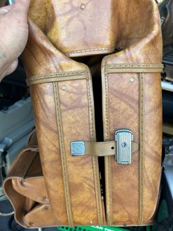 Vintage Luggage 🧳