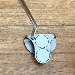 Odyssey White Hot 2-Ball Putter