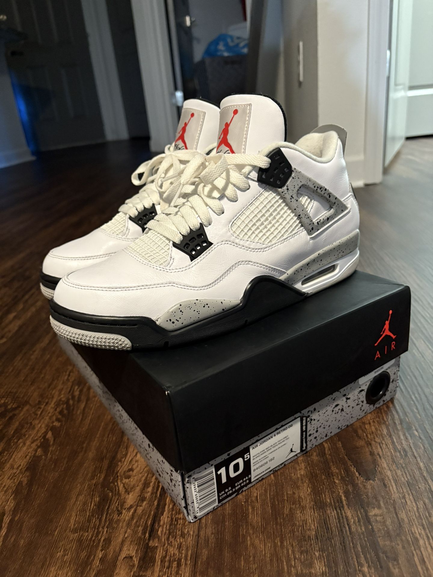 2016 Air Jordan Retro 4 “Cement”