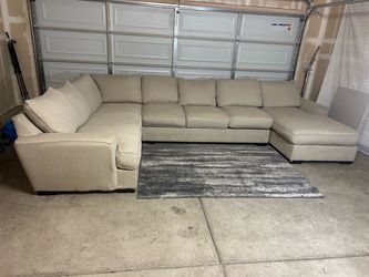Huge RC Willey 3PC Beige U-Shape Sectional – Clean & Comfortable