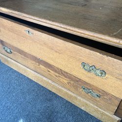 Wooden Drawer Chest