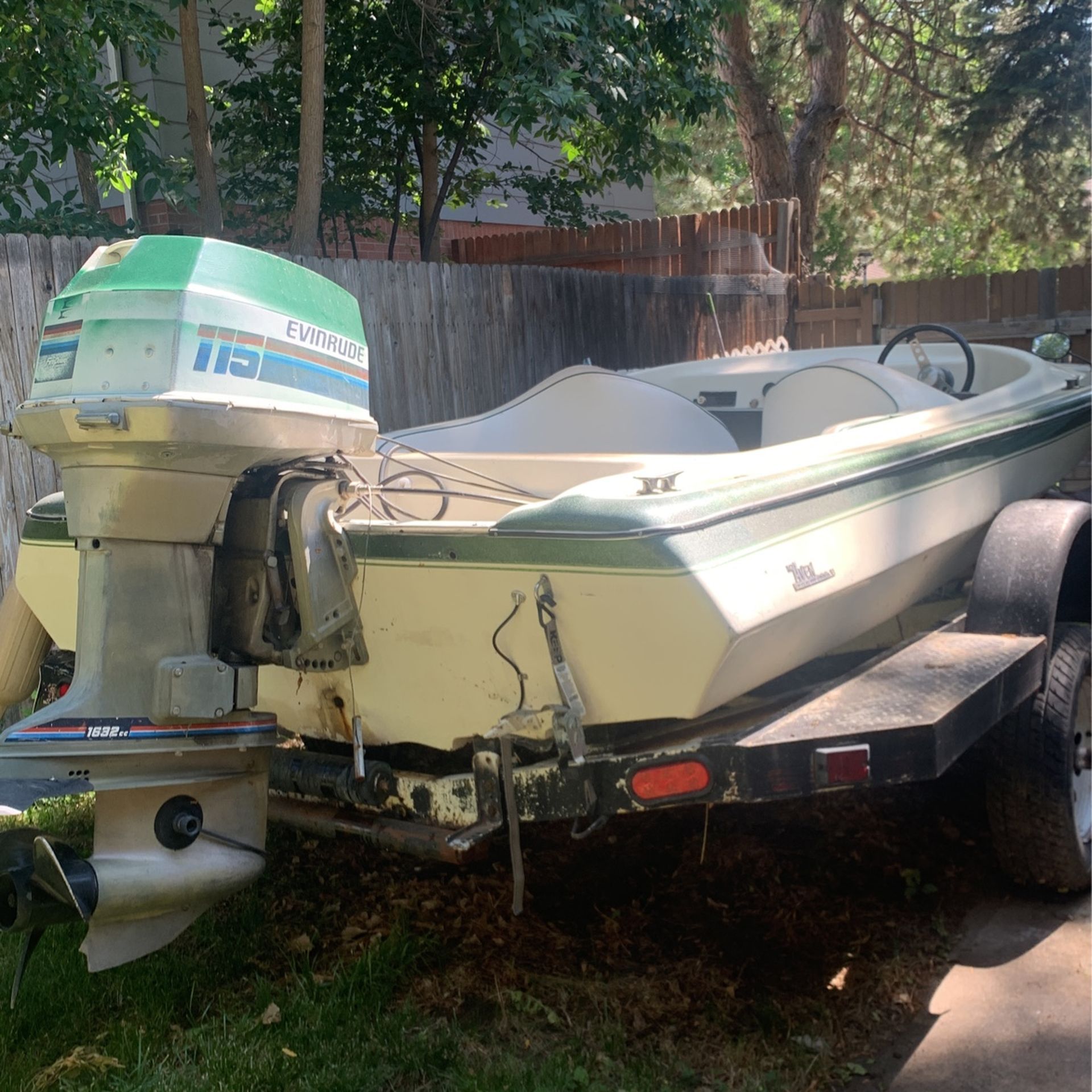 Speed Boat For Sale Have Not Stated It For Two Years , But Will Start It For The Serious Buyer . Asking 600.00 It’s 16 ‘ Long Re- Carped It ,