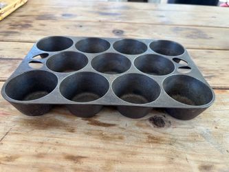 Antique Vintage Cast Iron Muffin Popover Pan 11 Forms