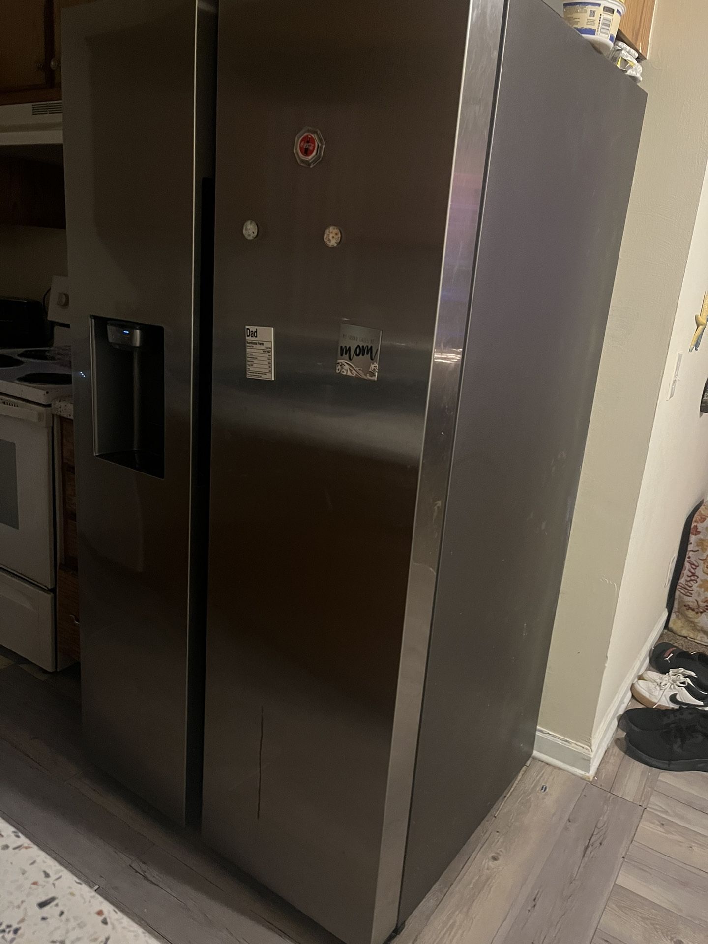 27 CF SXS W/ICE & WATER STAINLESS Steel