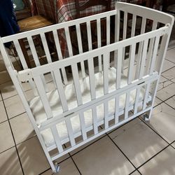 Baby Crib 