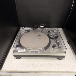 Technics Turntable SL-1200MK2
