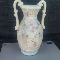 K's collection Vintage Antique Urn/Vase