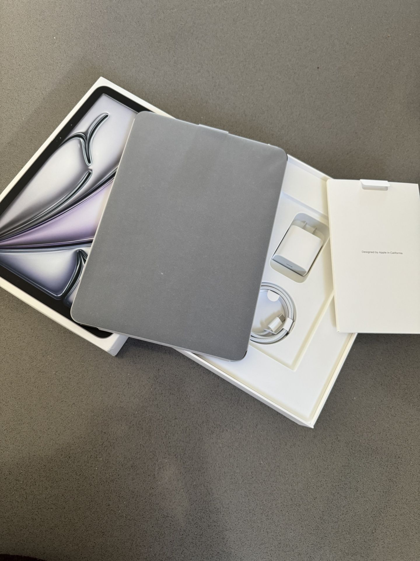 Open Box 128 GB iPad Air, Apple M2 Chip, Wi-Fi Model